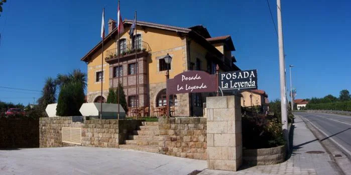 exteriores de la Posada la Leyenda