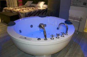 jacuzzi del Hotel El Lagar de Isilla