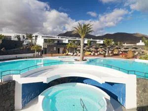 Iberostar La Bocayna Village