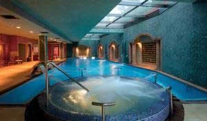 Spa con jacuzzi del hotel Cala de Pi