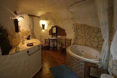 Jacuzzi privado de Casas Rurales Victoria en Granada