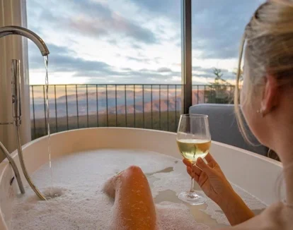 Suite Clasica con jacuzzi Balcon de las Nieves Granada