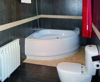 hidromasaje en habitacion hotel Dom Lleida