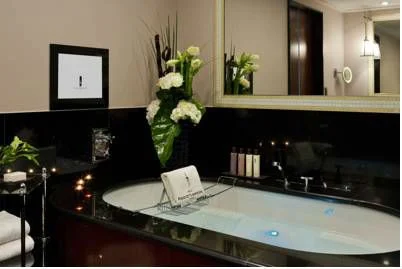 bañera jacuzzi del Hotel