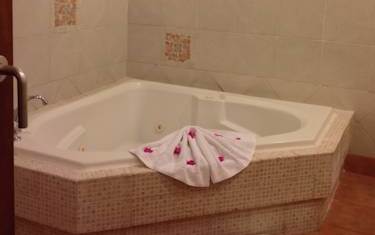 bañera de hidromasaje de la habitacion del Vista Sol Punta Cana