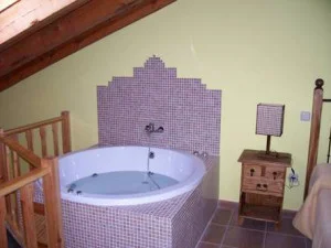 hidromasaje en la habitacion de Los Camarotes