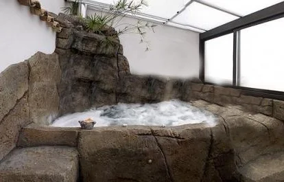 jacuzzi de la casa rural aitana Jacuzzi en la casa rural