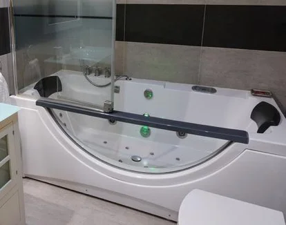 jacuzzi