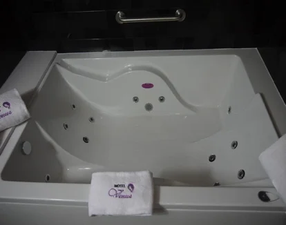 jacuzzi privado de la suite