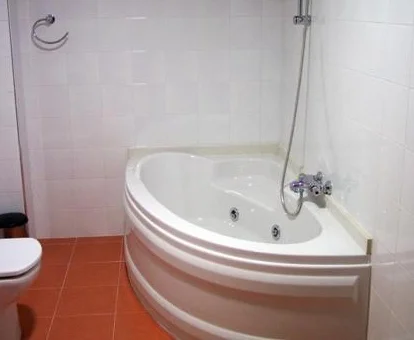 Foto del jacuzzi en la Suite con bañera de hidromasaje.