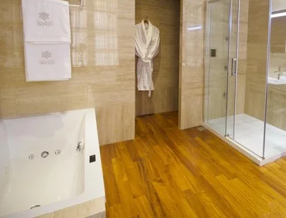 habitacion con hidromasaje hotel Palacio Pinello