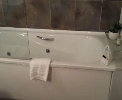 Jacuzzi privado en la Habitación Doble - 1 o 2 camas.