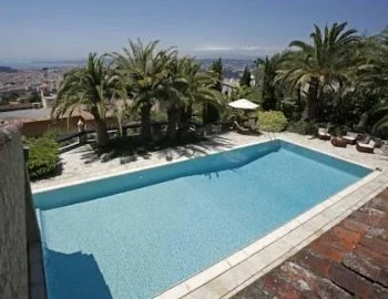 Este es el Apartamento de 3 dormitorios para disfrutar con tu pareja de un jacuzzi privado.