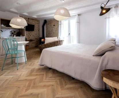 Una de las preciosas habitaciones dobles de este hotel rural.