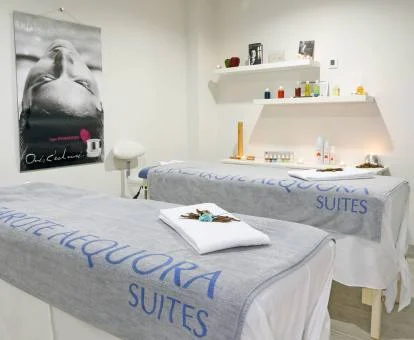 Sala para masajes y tratamientos del centro de bienestar del hotel.