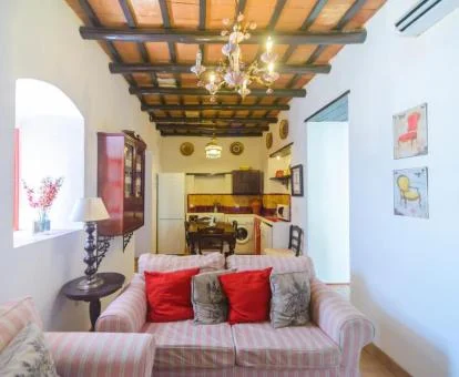 Interior de una de las casas rurales de este acogedor establecimiento rural.