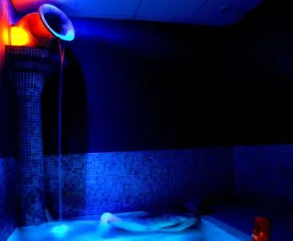 Uno de los coquetos baños árabes del spa del hotel.
