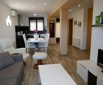 Interior de uno de los elegantes apartamentos del establecimiento.