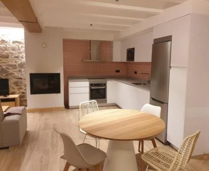 Interior de este precioso apartamento con jacuzzi privado.