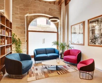 Uno de los acogedores espacios de uso compartido de este hotel boutique.