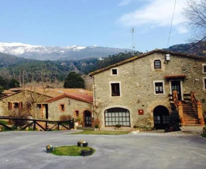 Maravilloso edificio rural de este hotel acogedor ideal para disfrutar del campo.