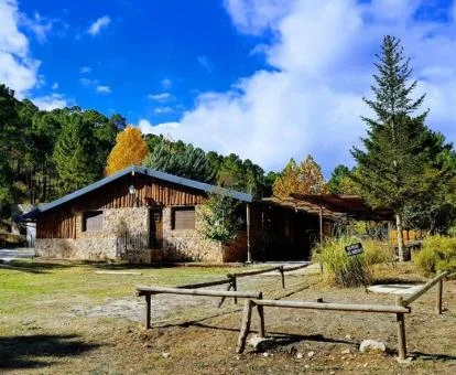 Preciosa casa rodeada de naturaleza ideal para parejas.