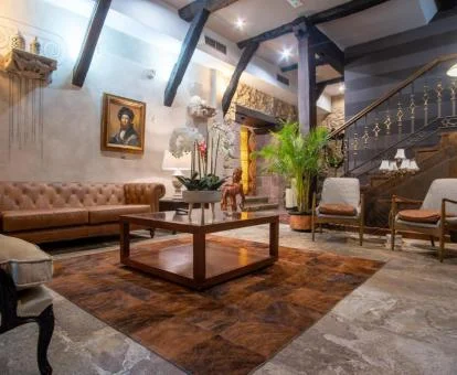 Uno de los acogedores espacios comunes de este elegante hotel boutique.
