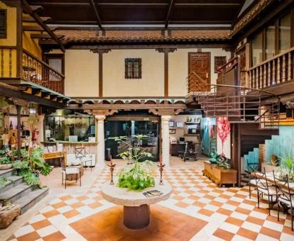 Precioso patio interior de este hotel con encanto.