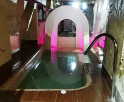 Acogedor centro de bienestar de este hotel ideal para parejas.