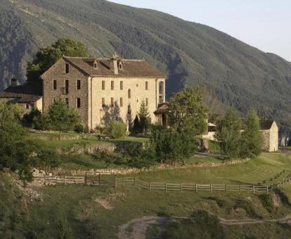Edificio de este precioso hotel rural rodeado de naturaleza.