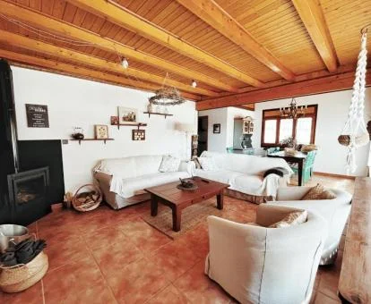 Interior de uno de los preciosos apartamentos del establecimiento.