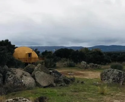Hermoso domo en medio de la naturaleza ideal para parejas.
