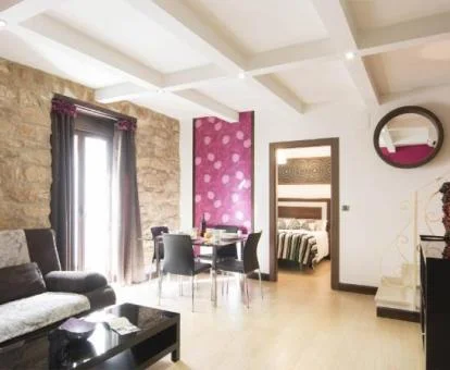 Inteior de uno de los acogedores apartamentos del establecimiento.