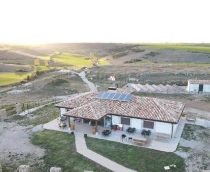 Alojamiento rural solo para adultos en una zona tranquila perfecta para descansar.