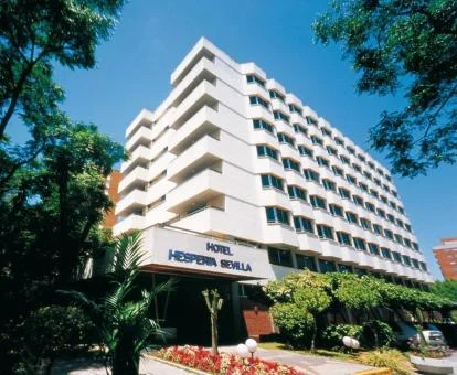 Edificio de este moderno hotel con encanto.