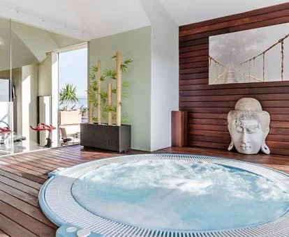 Agradable zona de bienestar de uso privado del hotel.