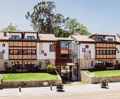 Precioso hotel solo para adultos ubicado en un entorno rural.