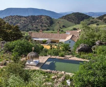 Vista aérea de este maravilloso agroturismo en medio de la naturaleza.