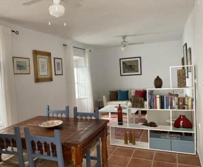 Interior de esta coqueta casa independiente perfecta para disfrutarla en pareja.