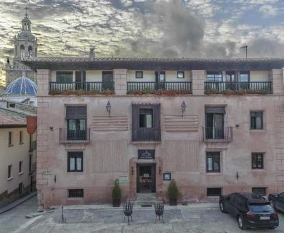 Edificio de este coqueto hotel solo para adultos.