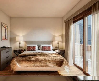 Una de las hermosas habitaciones de estilo nórdico con vistas a los alrededores de este hotel.