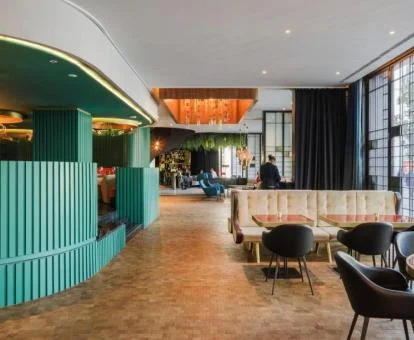 Una de las elegantes zonas comunes de este céntrico hotel con encanto.