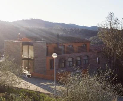 Precioso hotel rural rodeado de naturaleza.