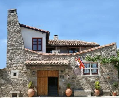 Curioso edificio de esta posada perfecta para descansar.