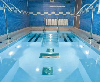 Zona de aguas del spa del hotel.