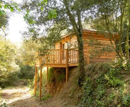 Uno de los preciosos alojamientos de este establecimiento rural.