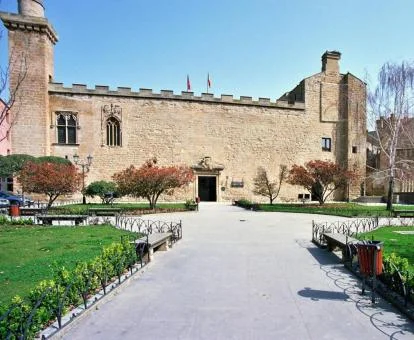 Precioso edificio de este parador con encanto.