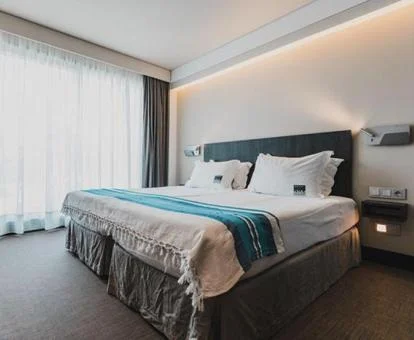 Una de las habitaciones de este acogedor hotel.