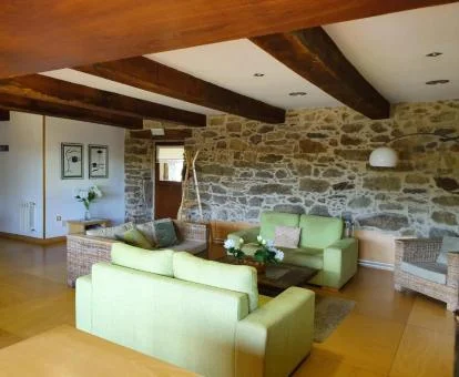 Uno de los espacios de uso compartido de este acogedor hotel boutique.