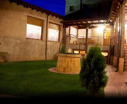 Zona exterior de este coqueto hotel romántico.